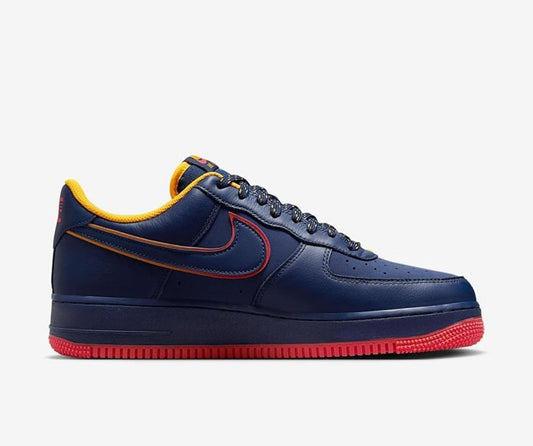 TENIS NIKE AIR FORCE 1 LOW RETRO MIDNIGHT NAVY BLUE VOID COLORWAY WITH YELLOW AND ORANGE