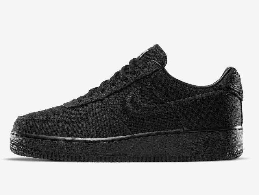 TENIS NIKE AIR FORCE ONE LOW STUSSY