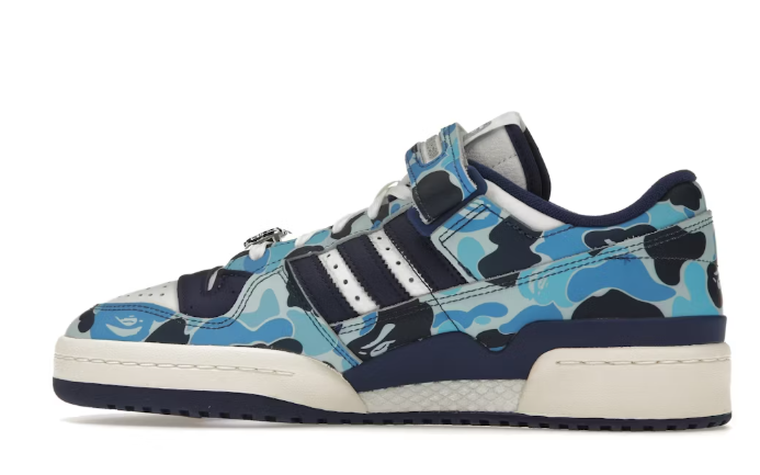 TENIS ADIDAS FORUM 84 LOW BAPE 30TH ANNIVERSARY BLUE CAMO