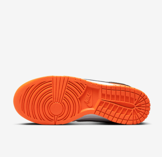 TENIS NIKE DUNK LOW ESSENTIAL SNEAKERS
