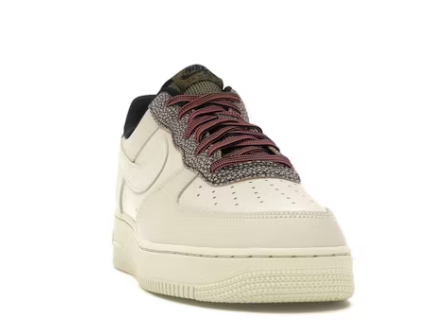TENIS NIKE AIR FORCE ONE 07 LV8