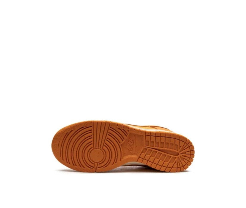 TENIS NIKE DUNK LOW MAGMA ORANGE