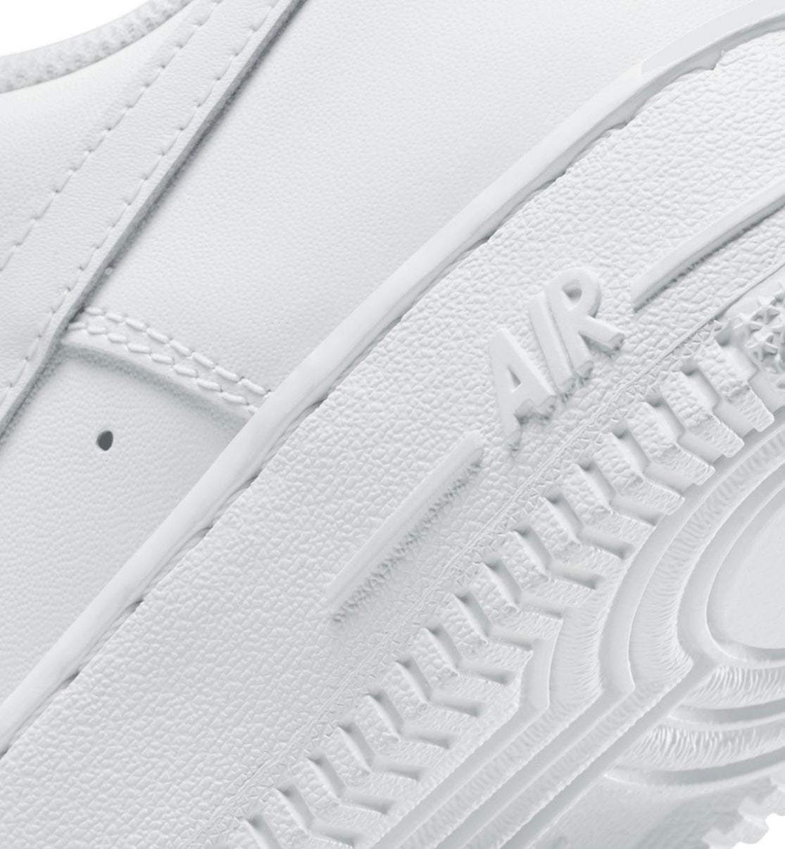 TENIS NIKE AIR FORCE ONE BLANCOS