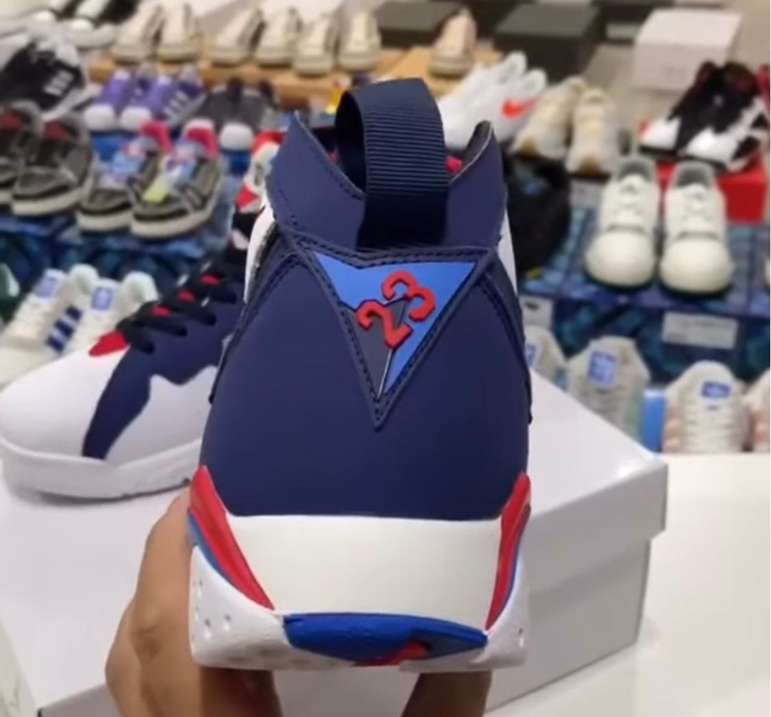TENIS NIKE AIR JORDAN 7 RETRO PARIS SAINT-GERMAIN