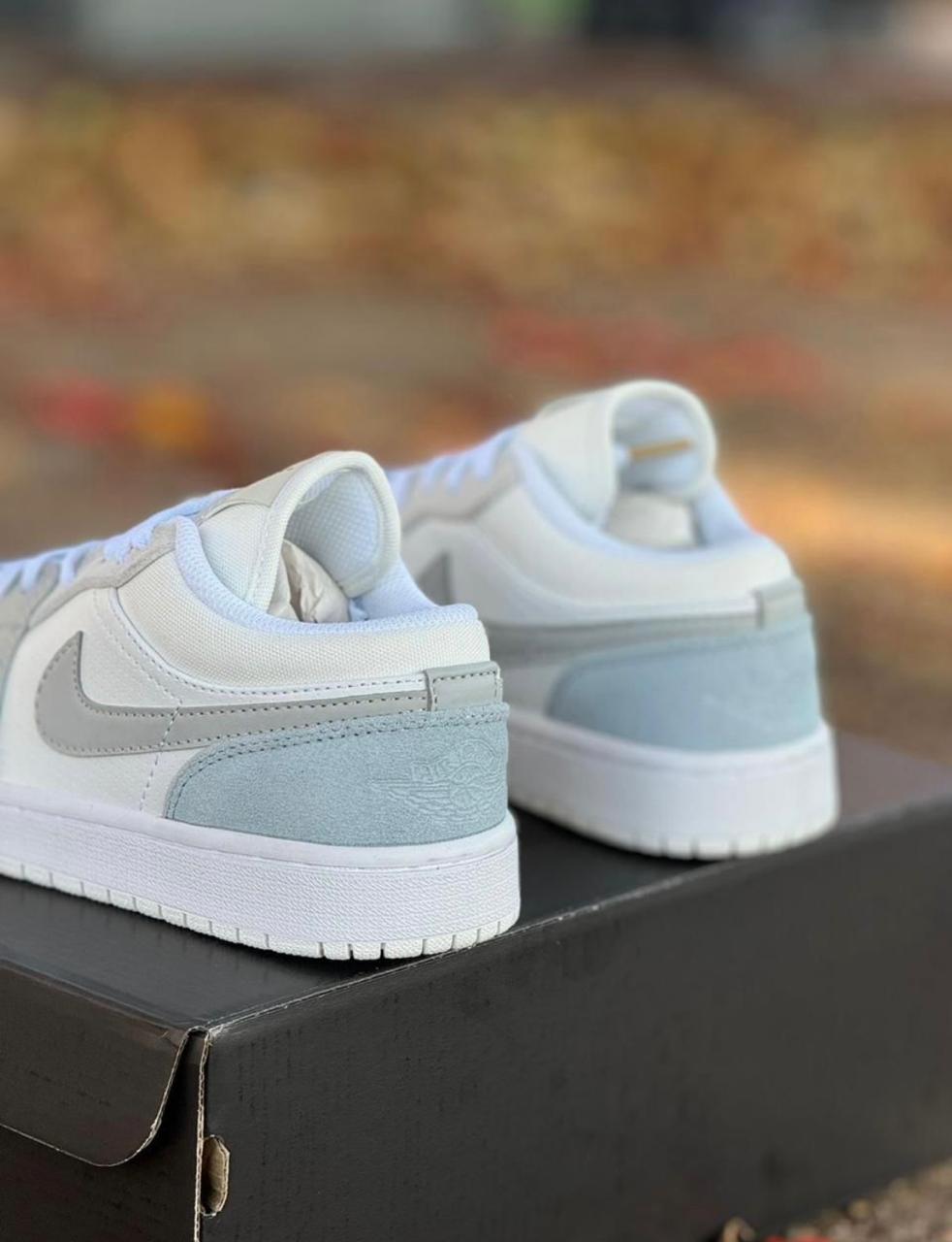 TENIS NIKE AIR JORDAN 1 LOW PARIS