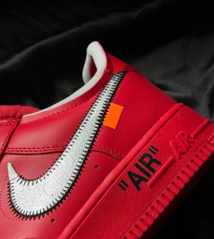 TENIS NIKE AIR FORCE ONE LOW SUPREME